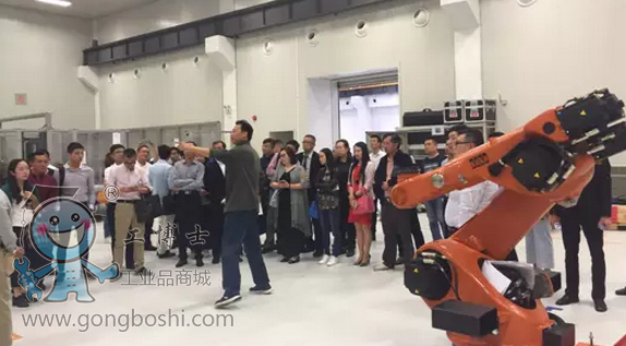 ����ʿ�M�����^������쿨�C���˹��S