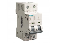 ����ʿ�̳�