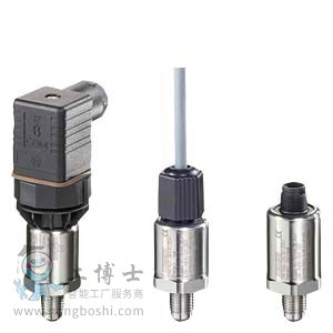 ����׃����