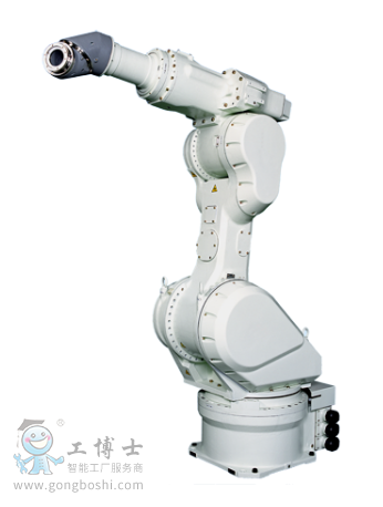 ����C����