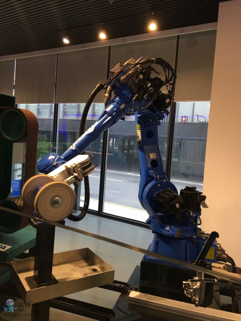 �����C���˼���