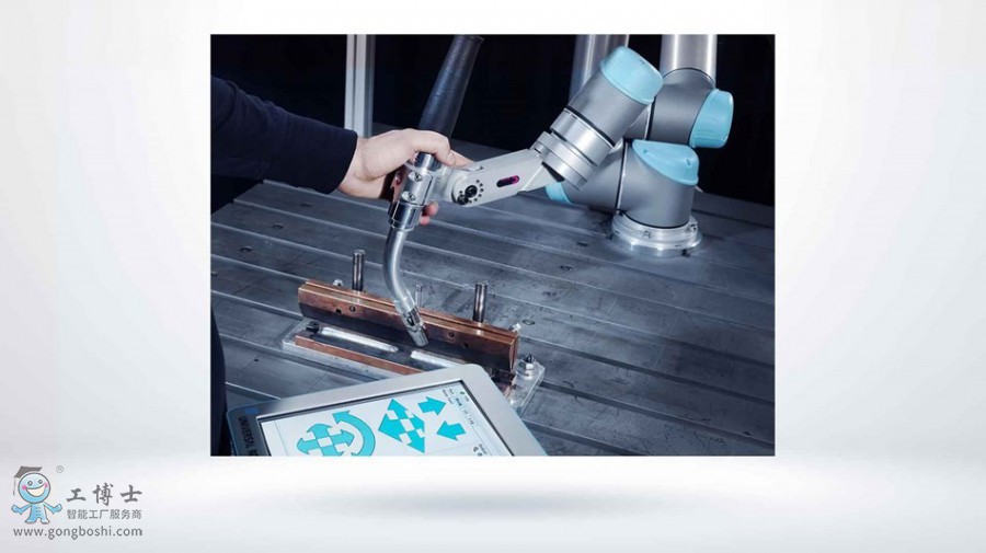 ����UR�C���˺��ӻ����Ŀ