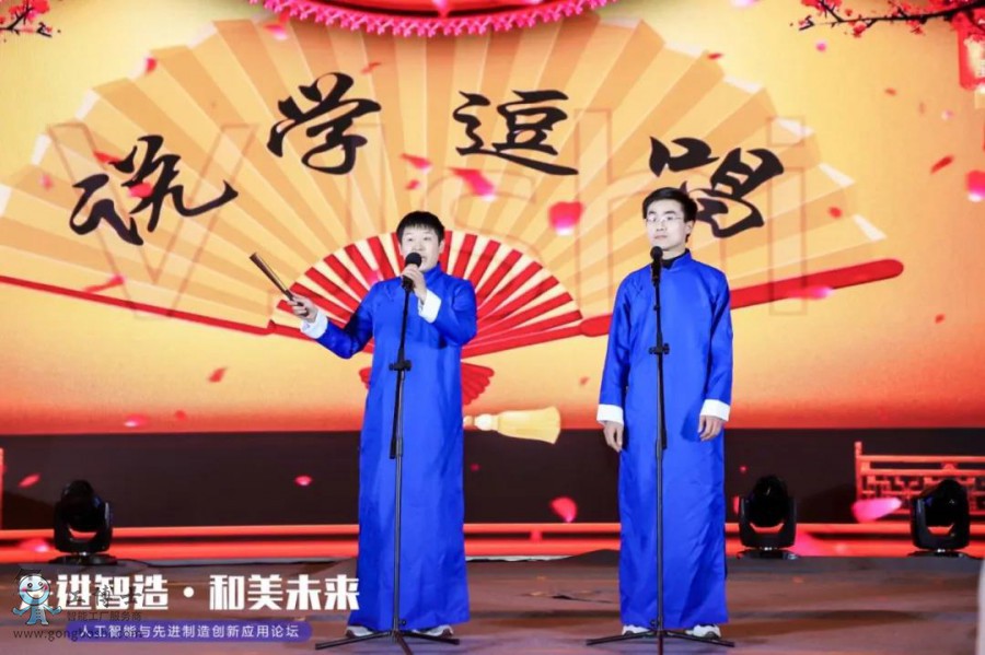 ����ʿ&middot;��뼤��������x����A�M�չ٣�