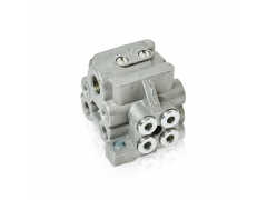 ����ʿ�̳�