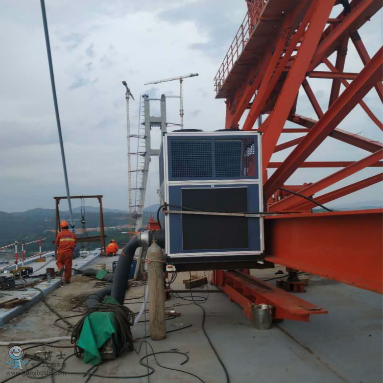 �������L�C2