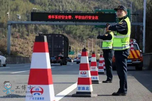 ���鱱���ٟo�˙C���