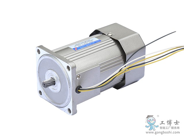 2MGKDJjBTB-WphmQn8h-Og.jpg_640xa