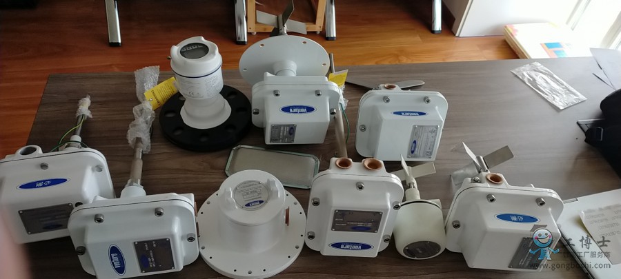 �؜y - ����