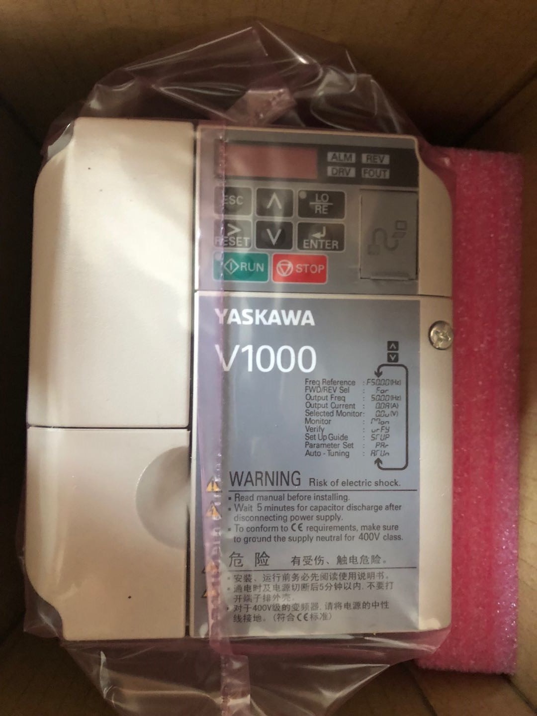 ����׃�l��