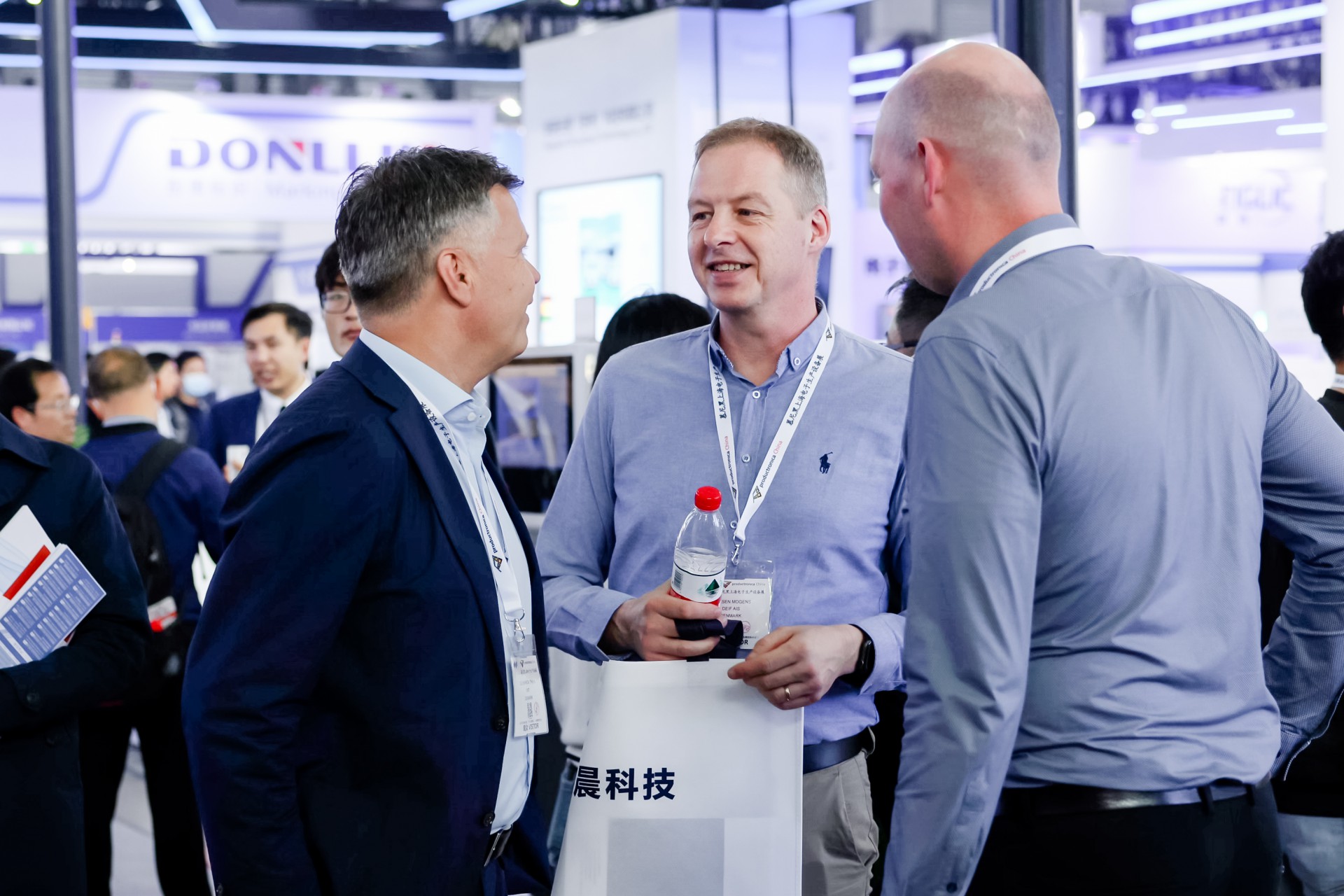 �^������2