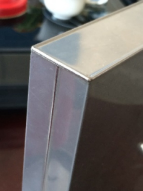 8���鼤�����늳��⚤