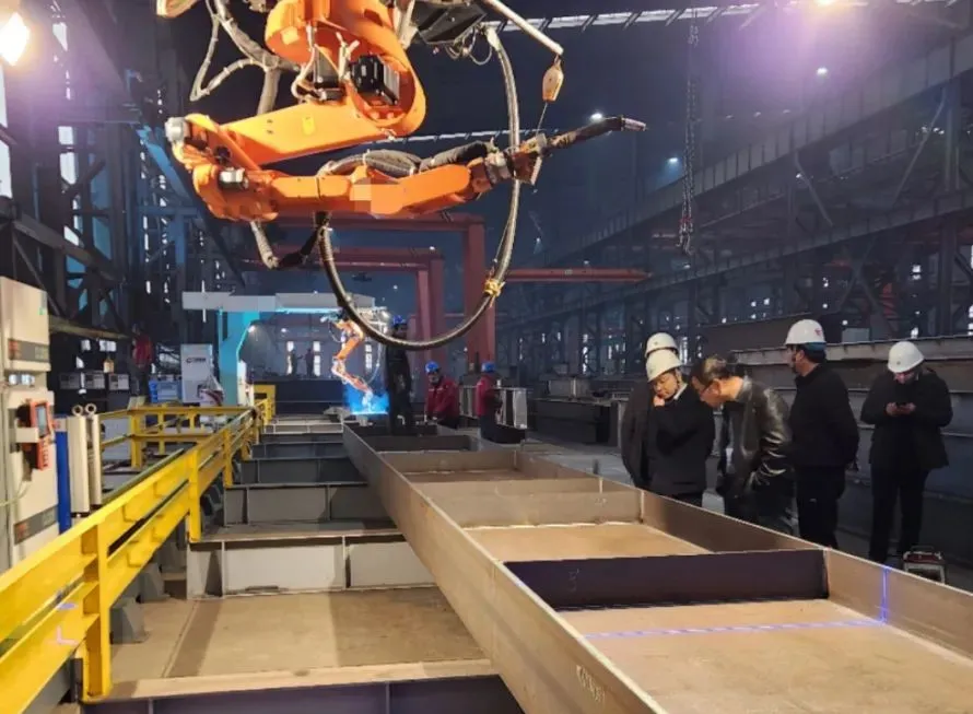 ����ʿ&middot;С�u������ʽ�_�I����ʾ�̺��Ӽ��g�������I�ИI�lչ